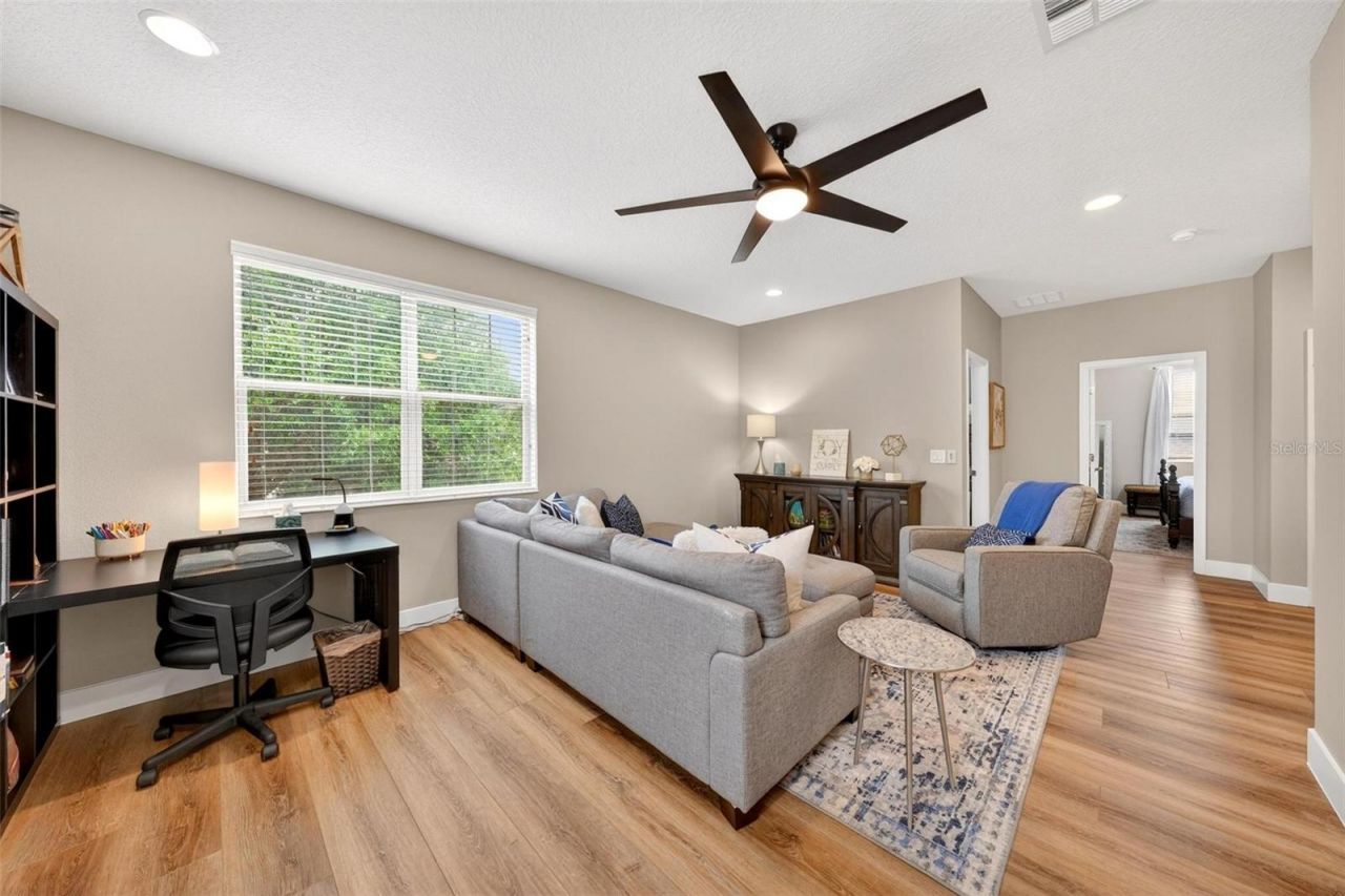 4025 Lake Bosse View Drive , Orlando, FL 32810 Photo