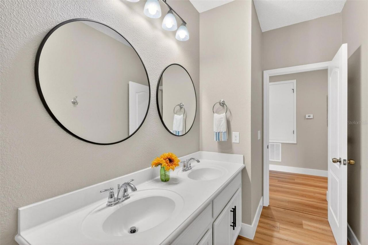 4025 Lake Bosse View Drive , Orlando, FL 32810 Photo
