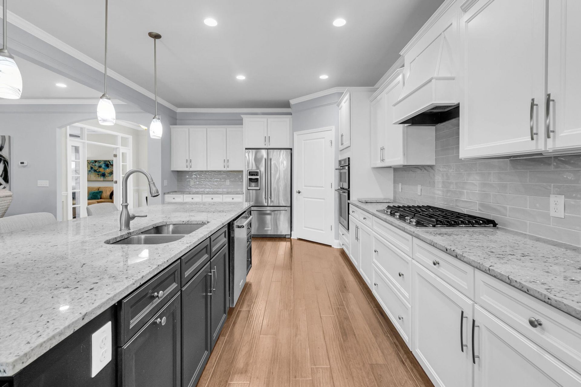240 Waterfront Park Drive Photo 9