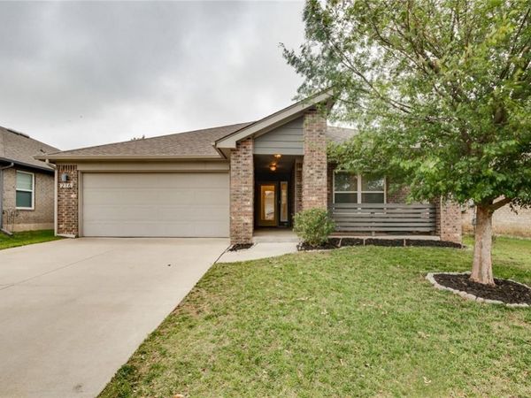 216 Evermore Lane, Yukon, OK 73099