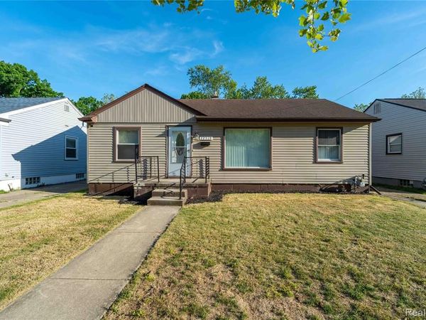 22519 Leewin Street , Detroit, MI 48219