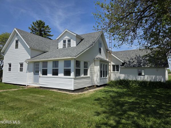 9990 State Route 281 , Hamler, OH 43524