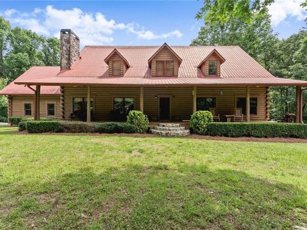 6776 H Abercrombie Road, Murrayville, GA 30564
