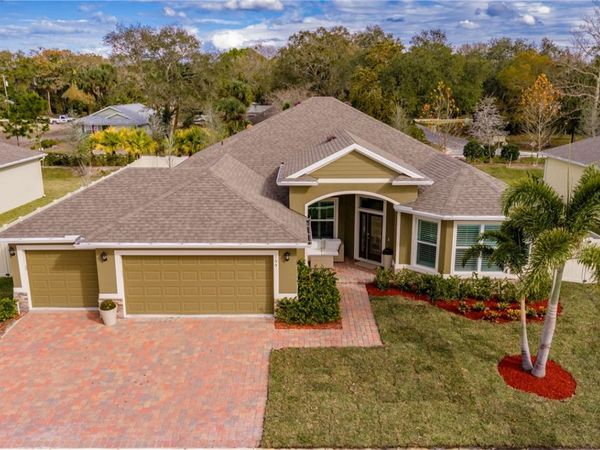 155 52nd Square, Vero Beach, FL 32968