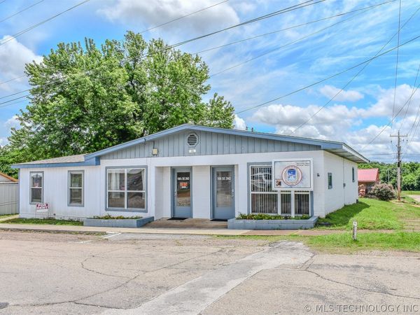 106 SE 2nd Street, Antlers, OK 74523