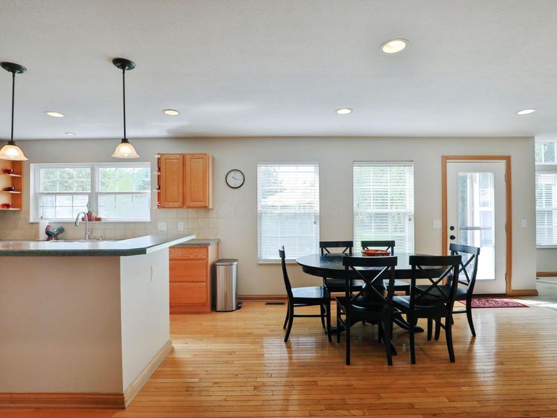 573 River Trace Road, Westerville, OH 43081 Photo 10