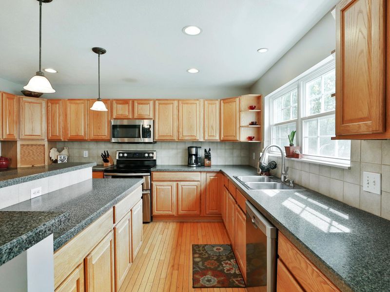 573 River Trace Road, Westerville, OH 43081 Photo 13