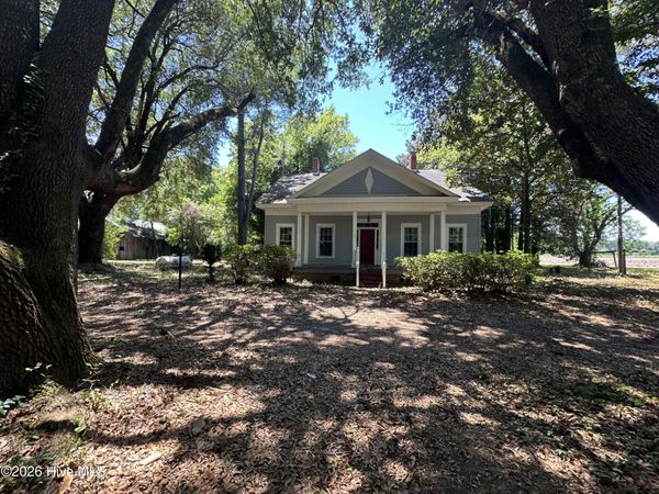 13140 W 74 Highway , Laurinburg, NC 28352
