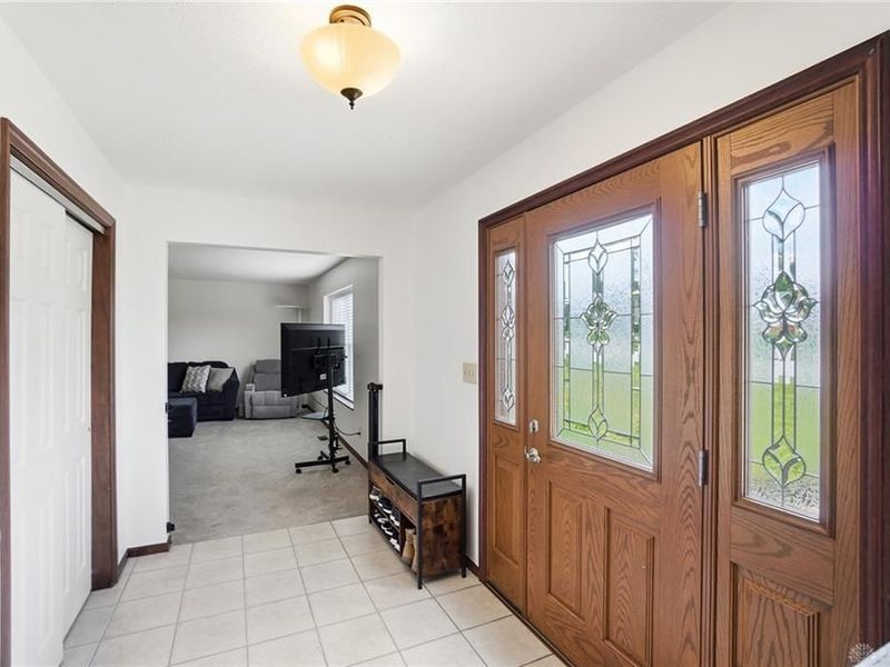 7740 Stanley Mill Drive, Centerville, OH 45459 Photo 5