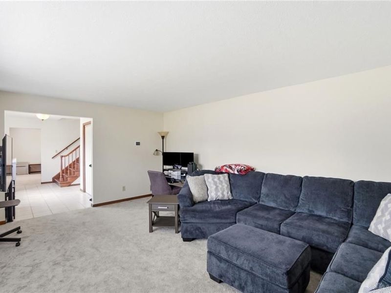 7740 Stanley Mill Drive, Centerville, OH 45459 Photo 7