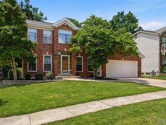 305 Oak Top Court Ballwin, MO 63021