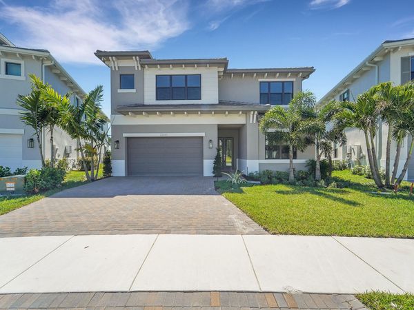 13045 Feathering Way, Palm Beach Gardens, FL 33412