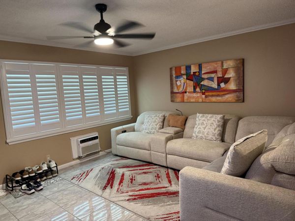 362 Oakridge T, Deerfield Beach, FL 33442