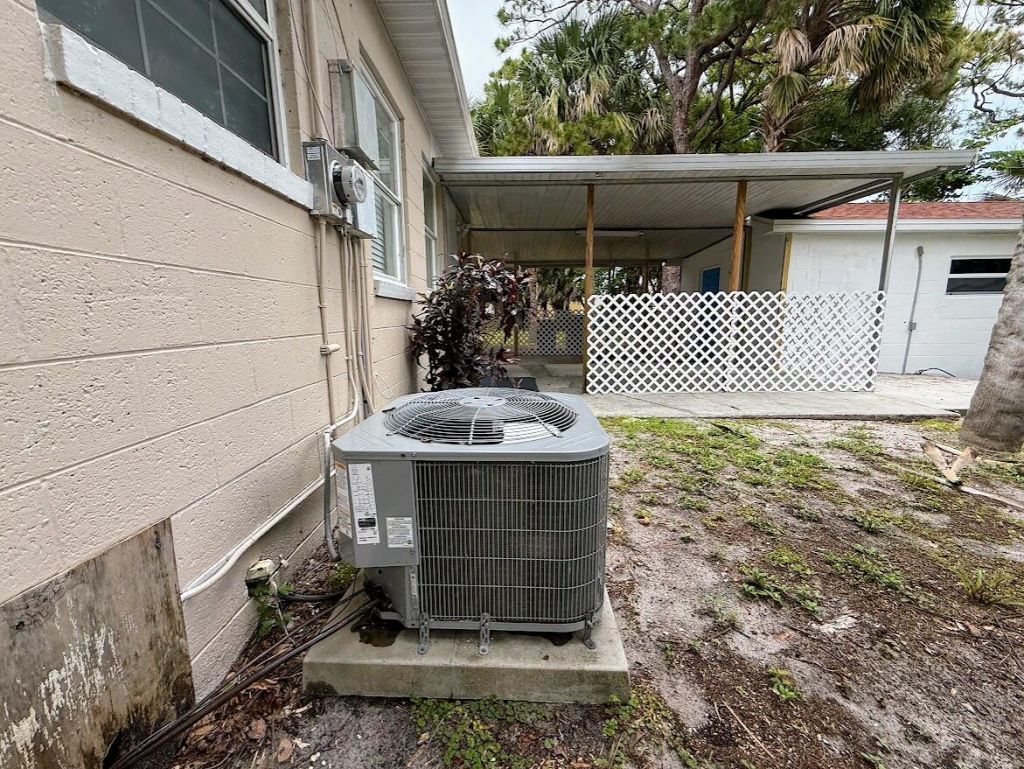 1010 Mayflower Road, Fort Pierce, FL 34950 Photo