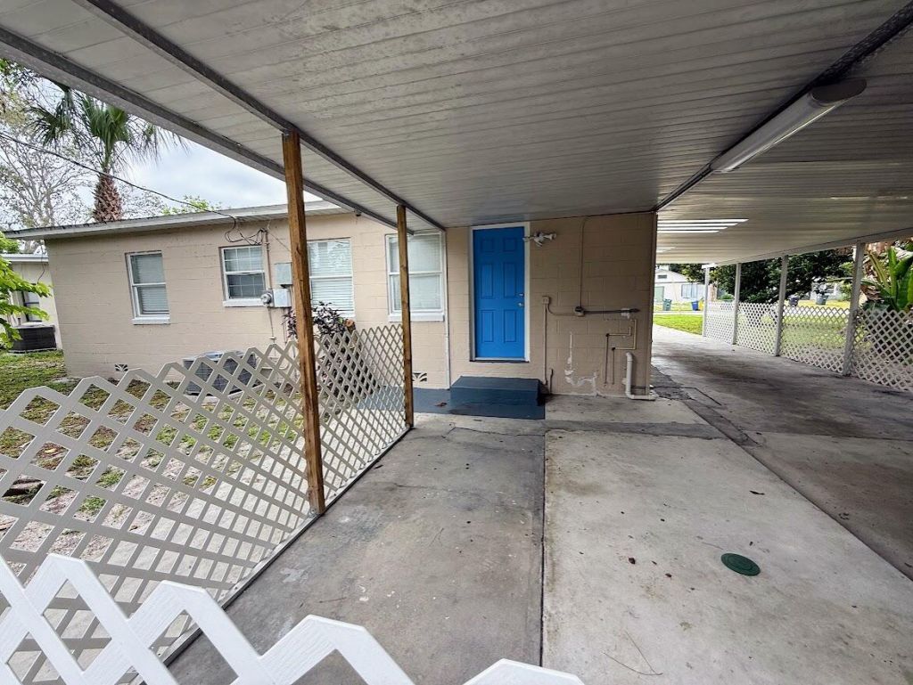 1010 Mayflower Road, Fort Pierce, FL 34950 Photo