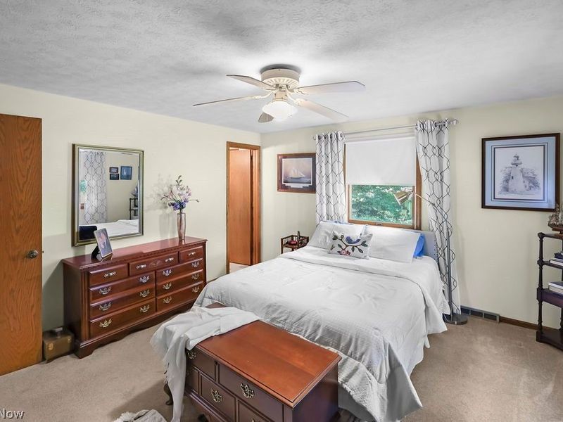 2438 Lyndon Drive , Green, OH 44685 Photo 19