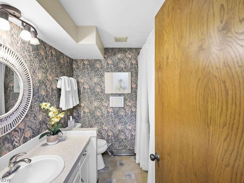 2438 Lyndon Drive , Green, OH 44685 Photo 26