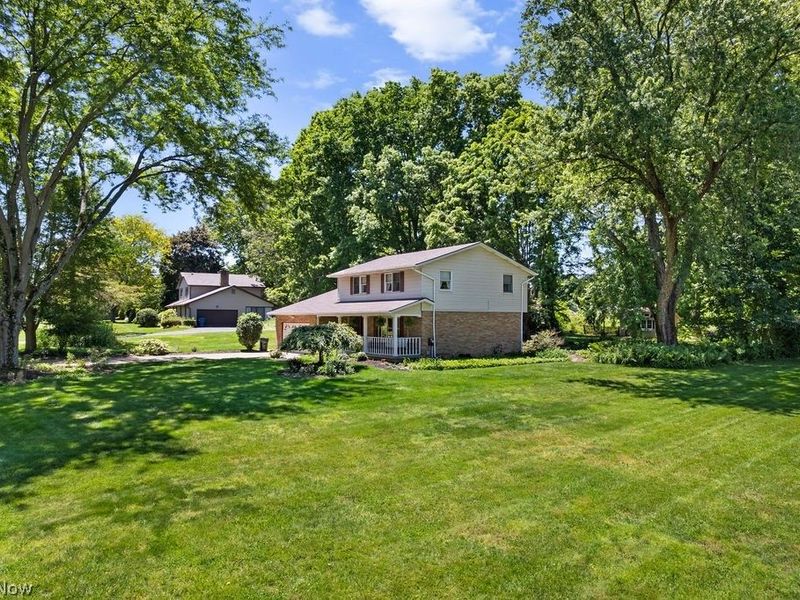 2438 Lyndon Drive , Green, OH 44685 Photo 3