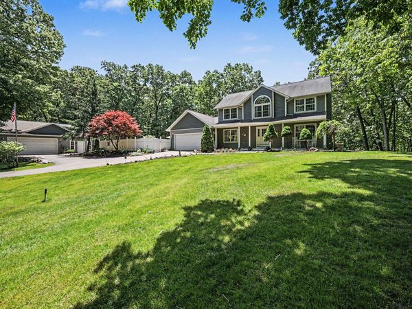 3169 Natures Place Drive SE, Lowell, MI 49331