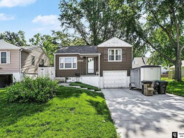 2809 N 69 Street, Omaha, NE 68104
