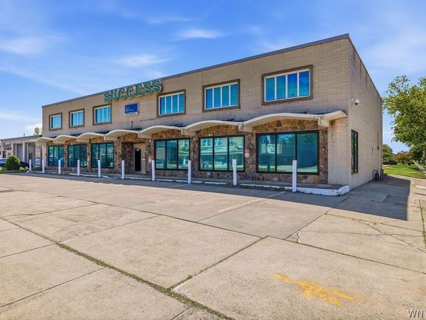 2718 Elmwood Avenue, Buffalo, NY 14217