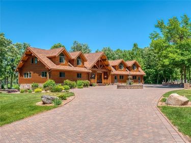 10719 Lumberjack Road NW, Puposky, MN 56667