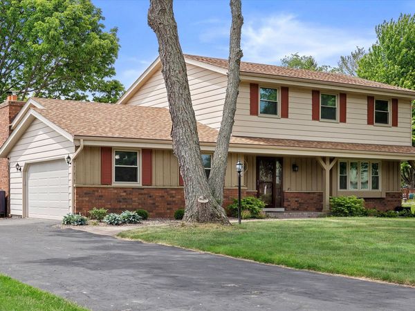 4217 Harvest Ln, Caledonia, WI 53402