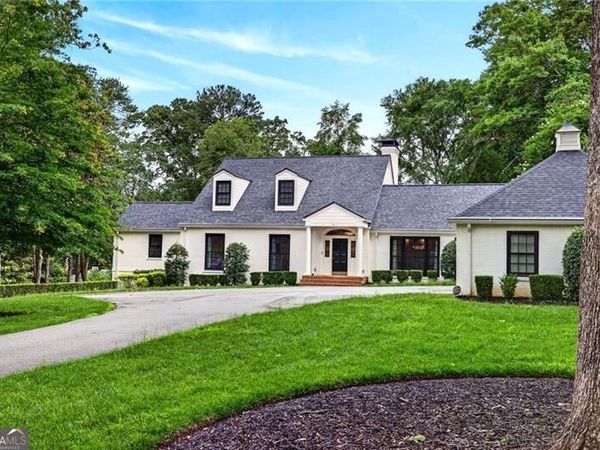 62 Blackland Road NW, Atlanta, GA 30342