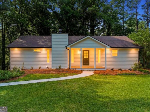 192 Shalloway Drive NE, Kennesaw, GA 30144