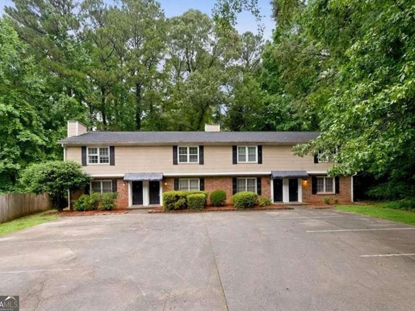 719 Burnt Creek Drive NW, Lilburn, GA 30047