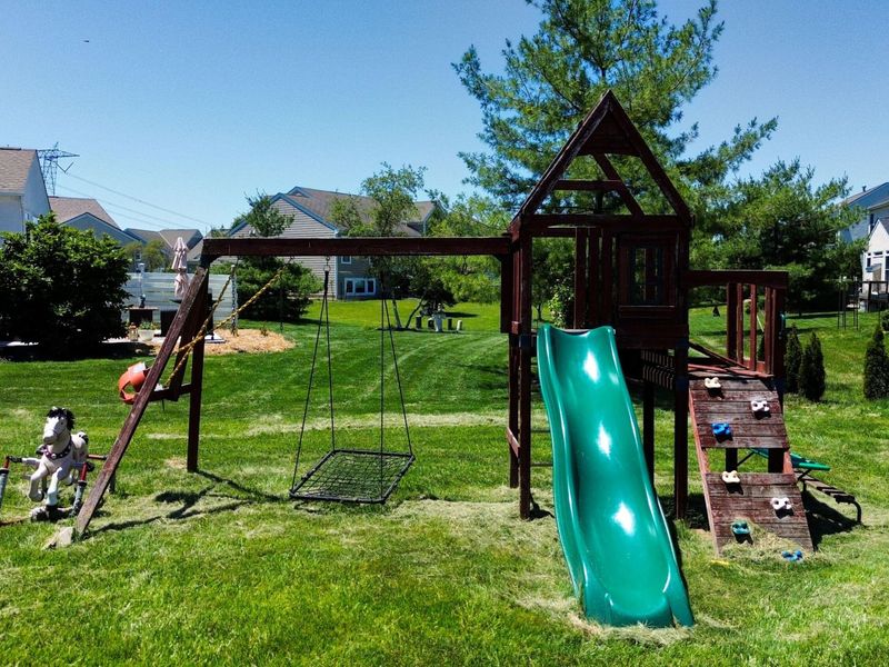 1872 Summersweet Circle, Lewis Center, OH 43035 Photo 11