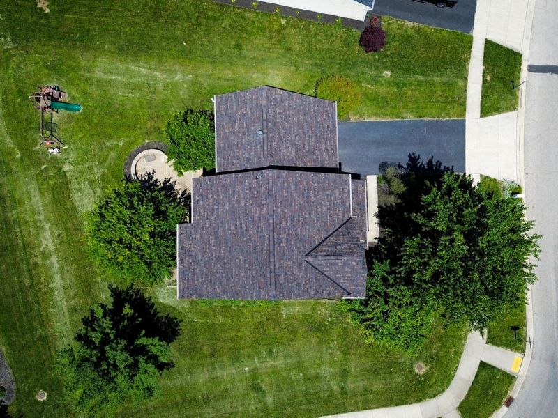 1872 Summersweet Circle, Lewis Center, OH 43035 Photo 6
