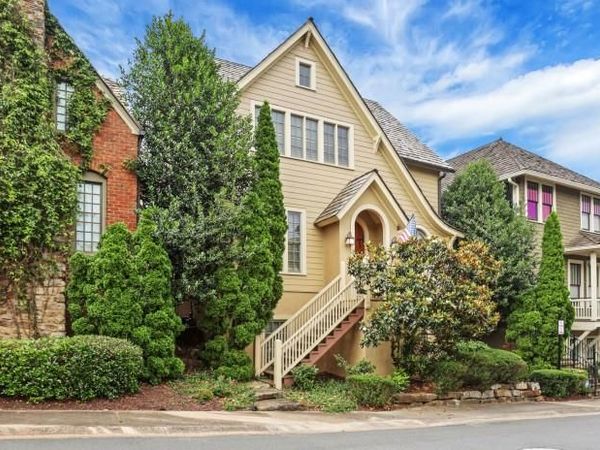 464 Frasier Street SE, Marietta, GA 30060