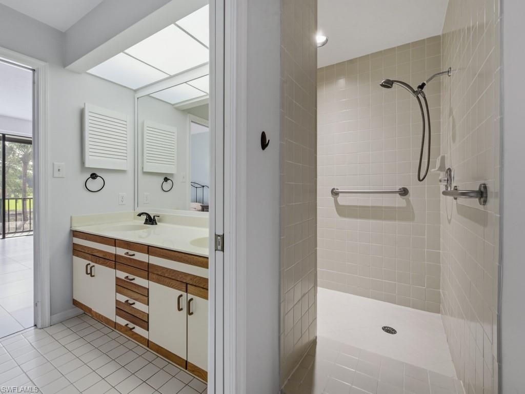 82 Cypress View Dr, Naples, FL 34113 Photo