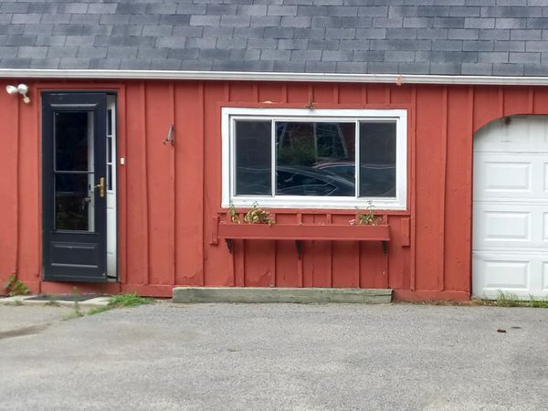 30 pine Street, Seabrook, NH 03874