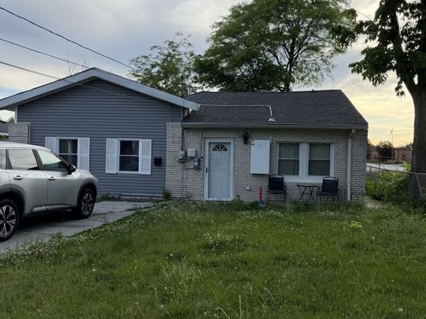 14810 Perry Avenue , South Holland, IL 60473