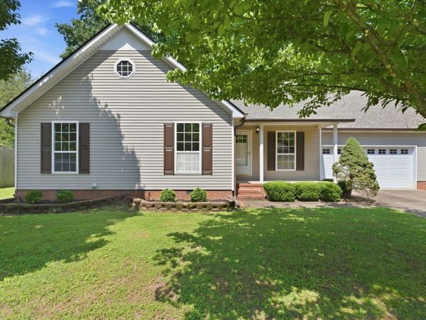 1310 Wisp Ct, Murfreesboro, TN 37128