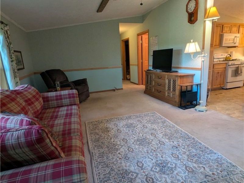 18395 Leatherwood Road, Salesville, OH 43778 Photo 16
