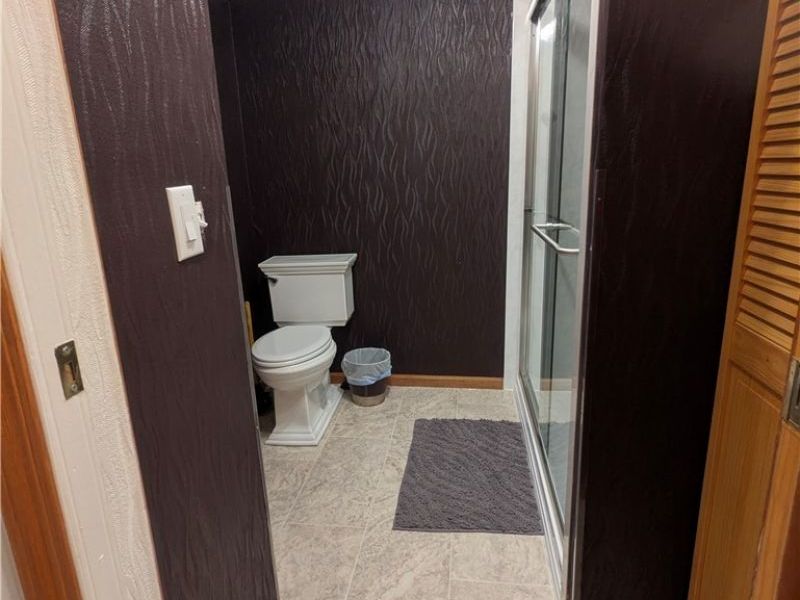 18395 Leatherwood Road, Salesville, OH 43778 Photo 19