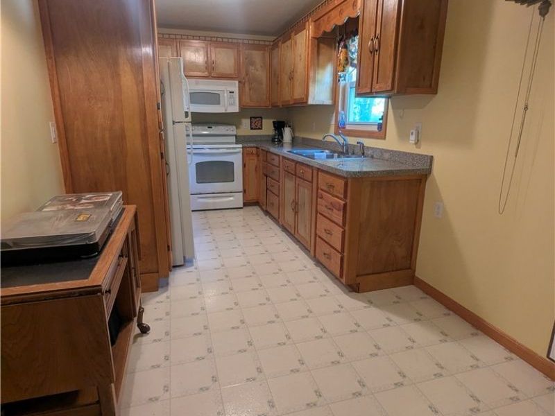 18395 Leatherwood Road, Salesville, OH 43778 Photo 39