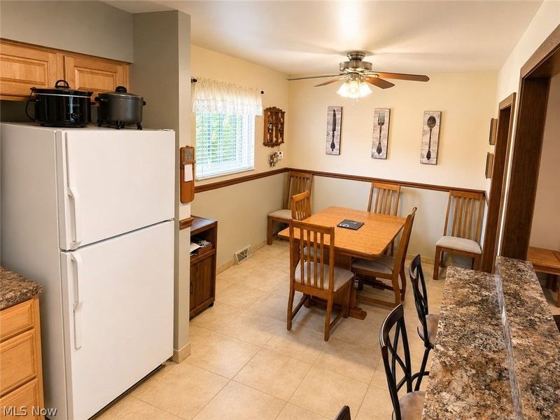 14598 S Gateway Drive, North Royalton, OH 44133 Photo 4