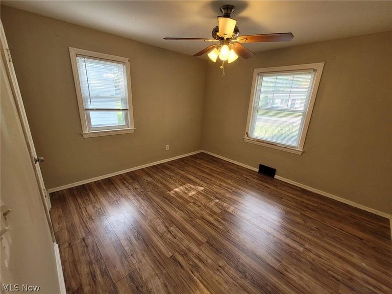 6987 Greenleaf Avenue , Parma Heights, OH 44130 Photo 9