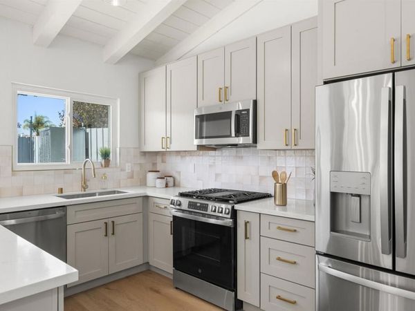 5398 Mount Alifan , San Diego, CA 92111
