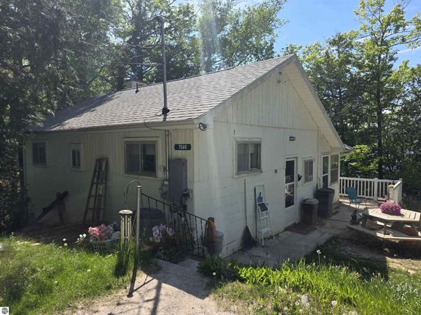 7580 O'Connor Road, Hale, MI 48739