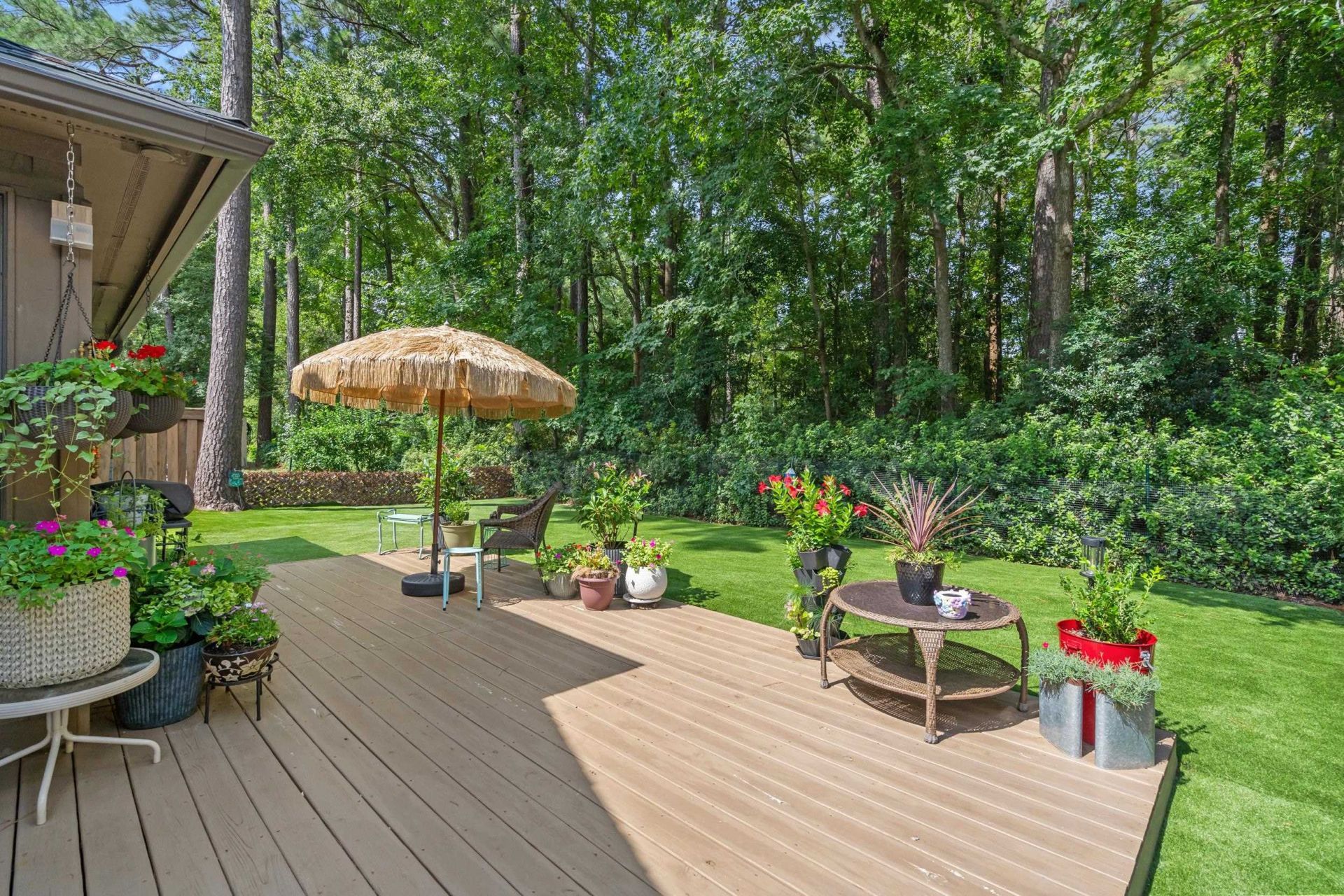 105 Hickory Dr.  Photo 18