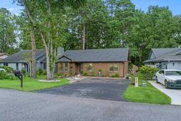 105 Hickory Dr.  photo 4