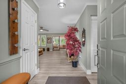 105 Hickory Dr.  photo 4