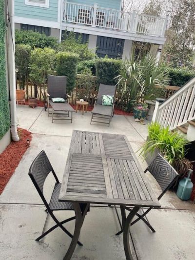 208 Clouter Creek Drive Photo 22