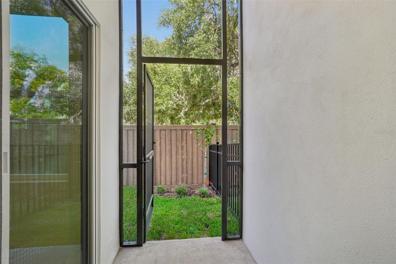 616 Silver Stream Court, Brandon, FL 33511 Photo