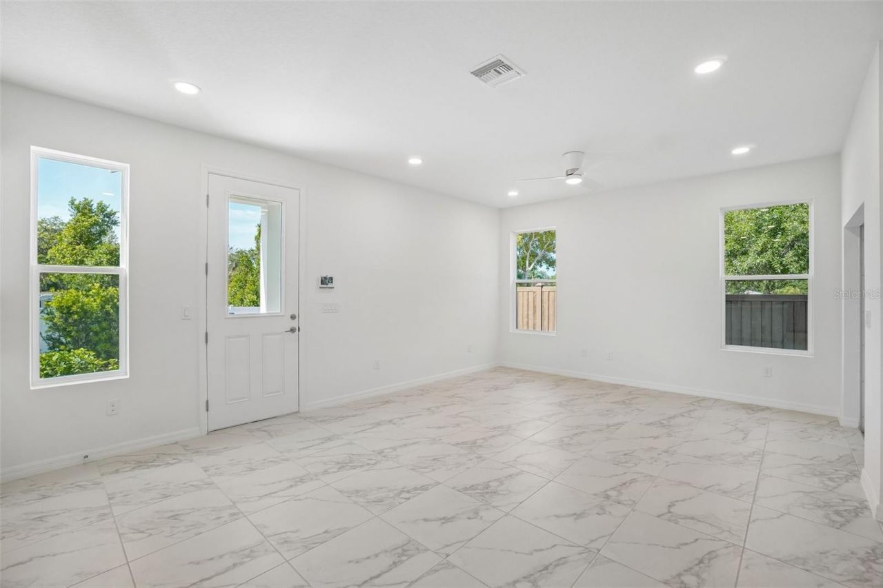 616 Silver Stream Court, Brandon, FL 33511 Photo